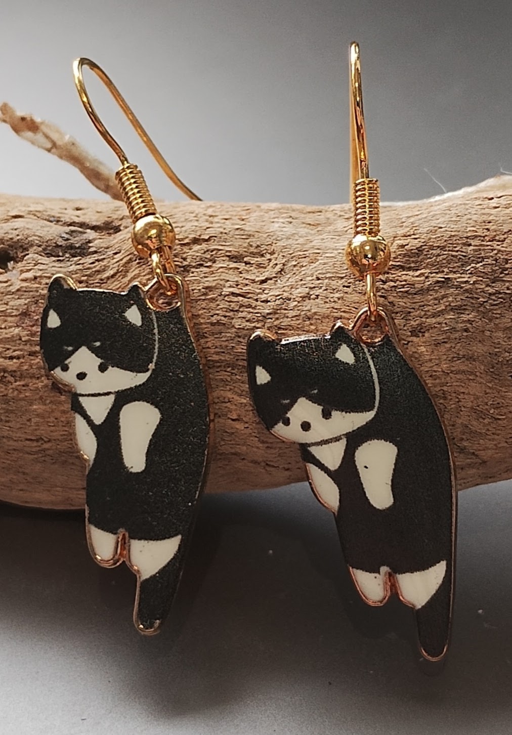 Cat Earrings www.devonmermaid.com