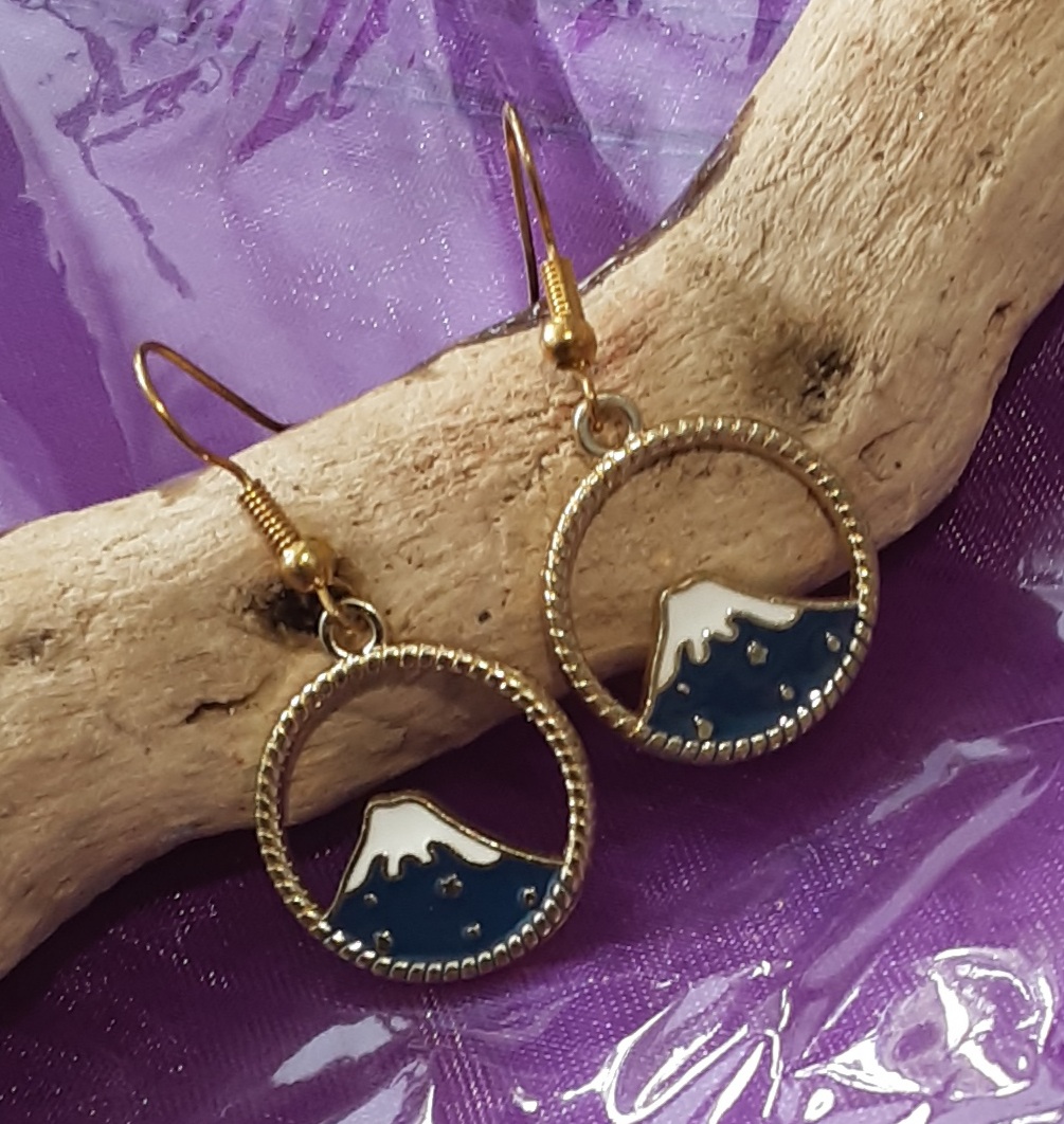 Mount Fuji Earrings www.devonmermaid.com