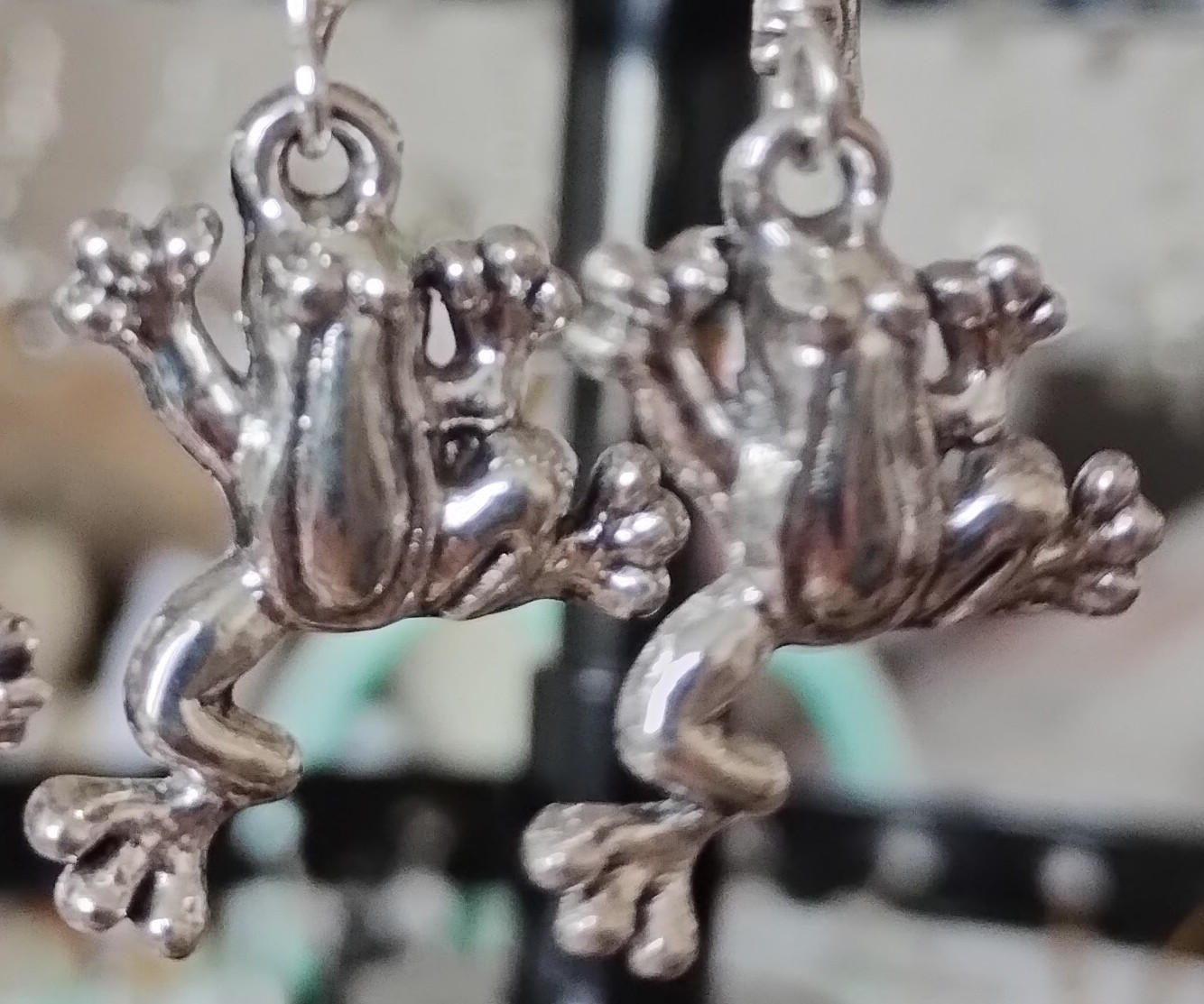 Frog Earrings www.devonmermaid.com