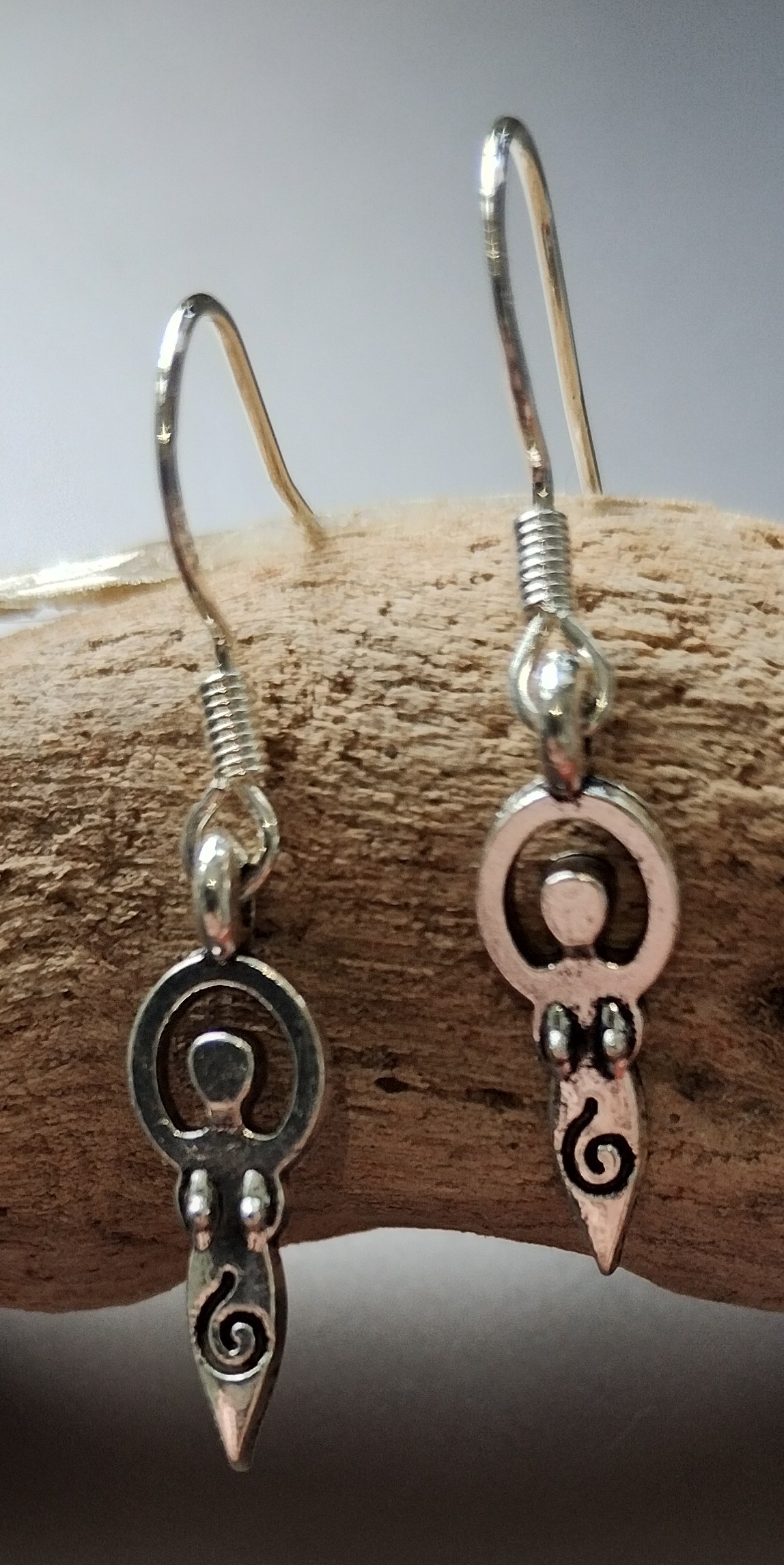Goddess Earrings www.devonmermaid.com