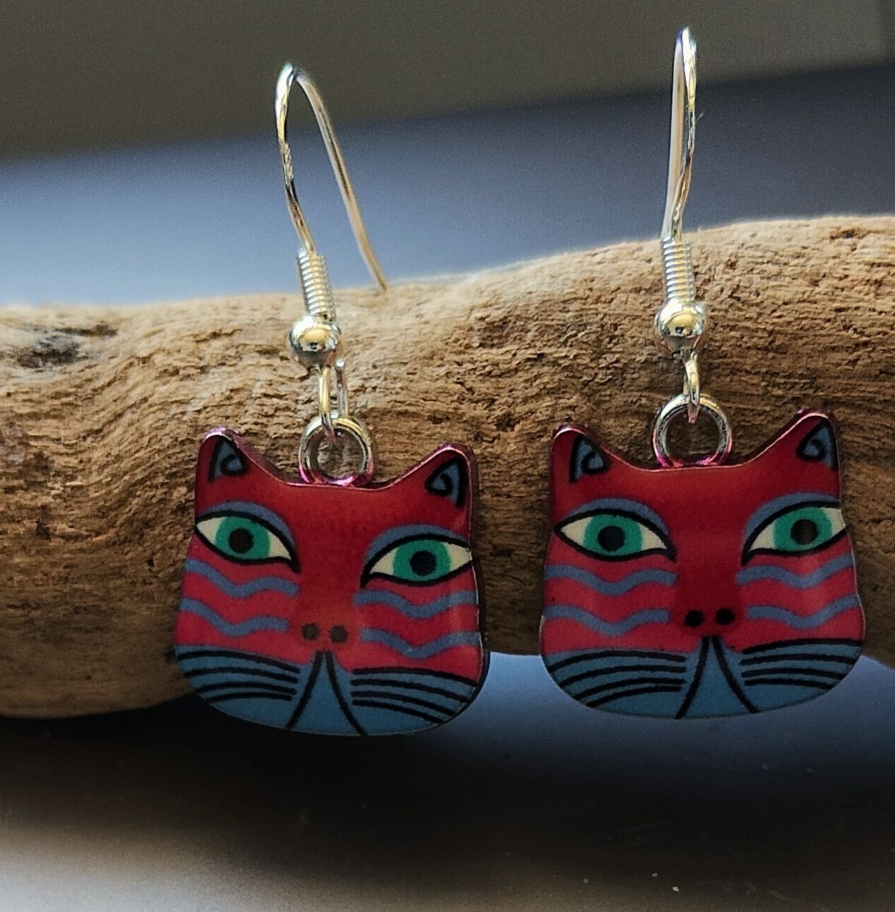 Cat Earrings www.devonmermaid.com