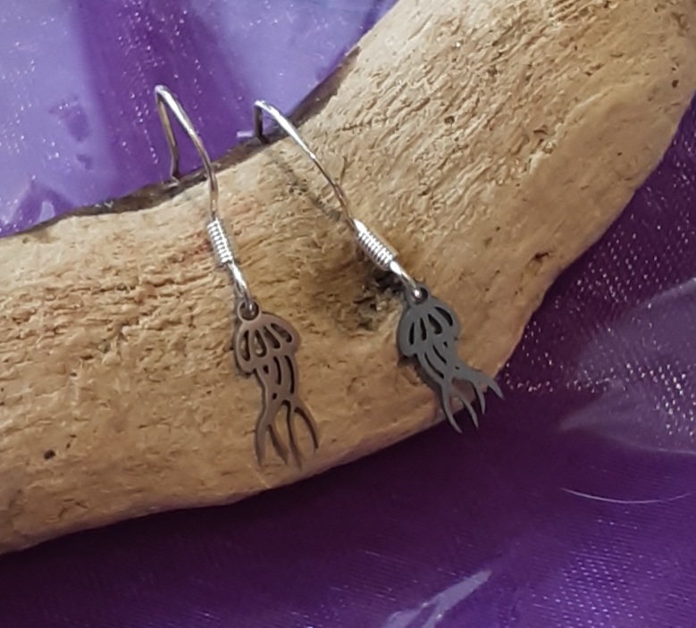 Jellyfish Earrings www.devonmermaid.com